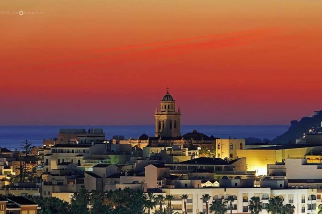 Appartamento Descanso y diversión en pleno centro de Almuñécar Esterno foto